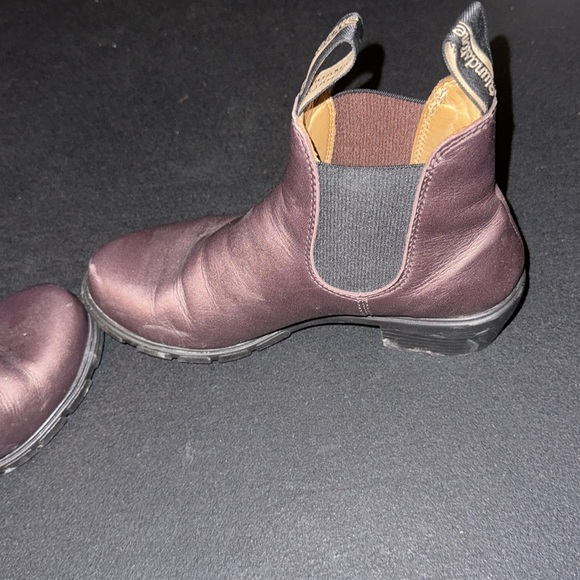 Blundstone Heeled Boots - Women's- REPOSH - Picture 7 of 8